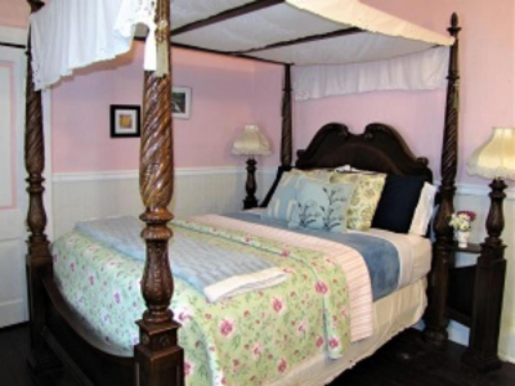 Olde Mill Inn Bed & Breakfast Cumberland Gap Exterior photo
