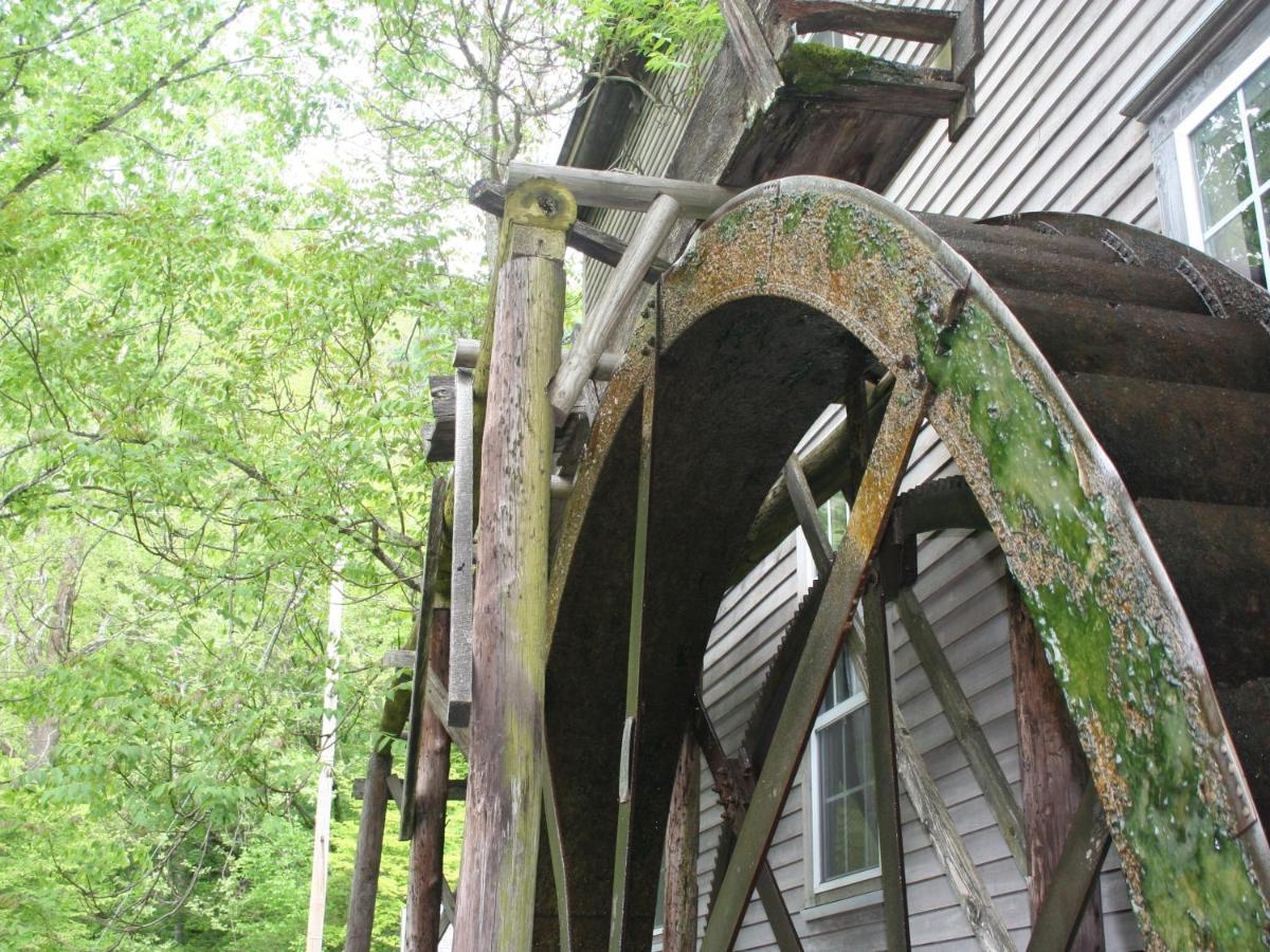 Olde Mill Inn Bed & Breakfast Cumberland Gap Exterior photo
